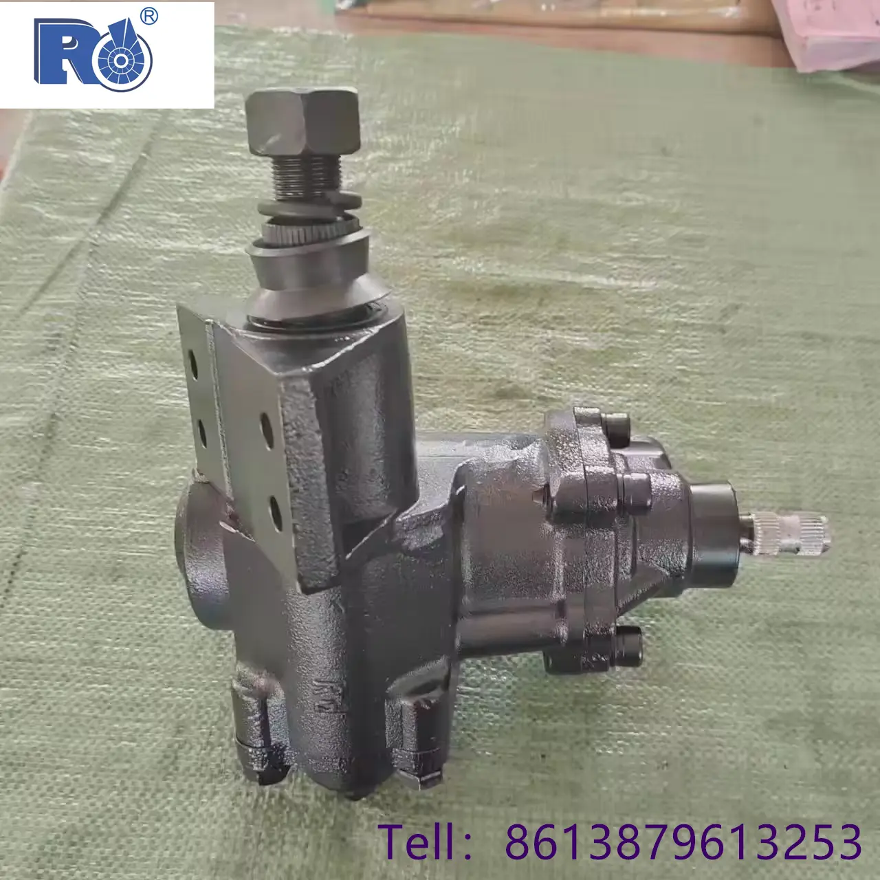 Power Steering Gear Box for 1982-1989 FORToyota Land Cruiser 4411060022